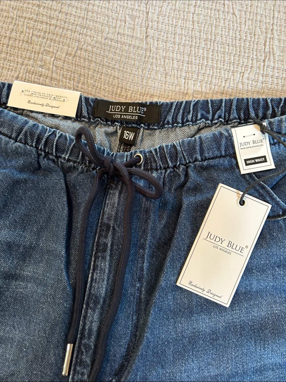 Judy Blue Dark Blue featherweight Wide Leg Jeans Flare - Picture 2 of 4